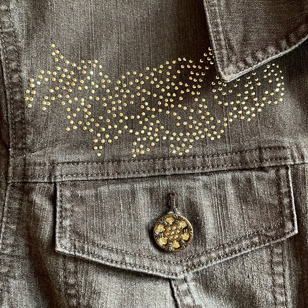 Christina stretch cropped brown denim jacket rhinestone detail size large - Picture 2 of 7